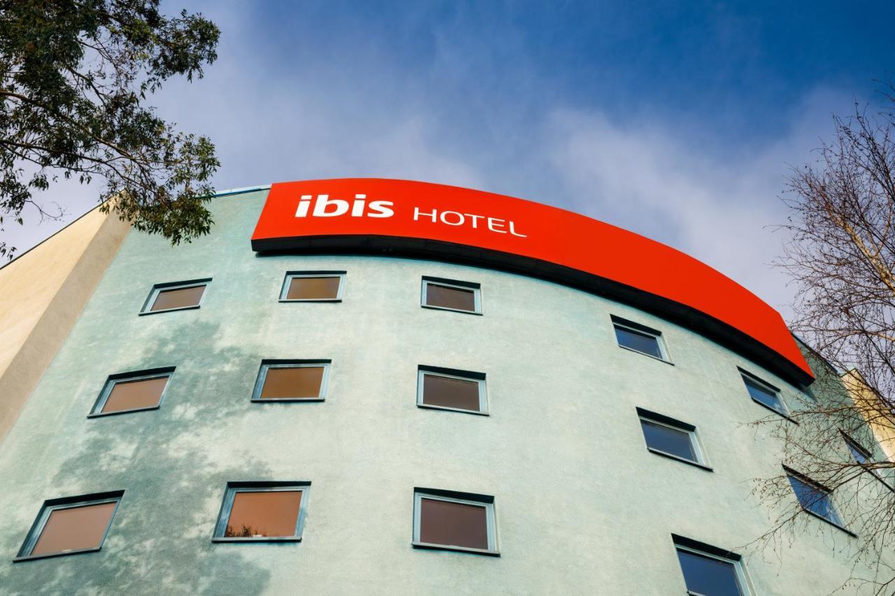Ibis London Heathrow Terminal 5 Hotell Hillingdon Exteriör bild