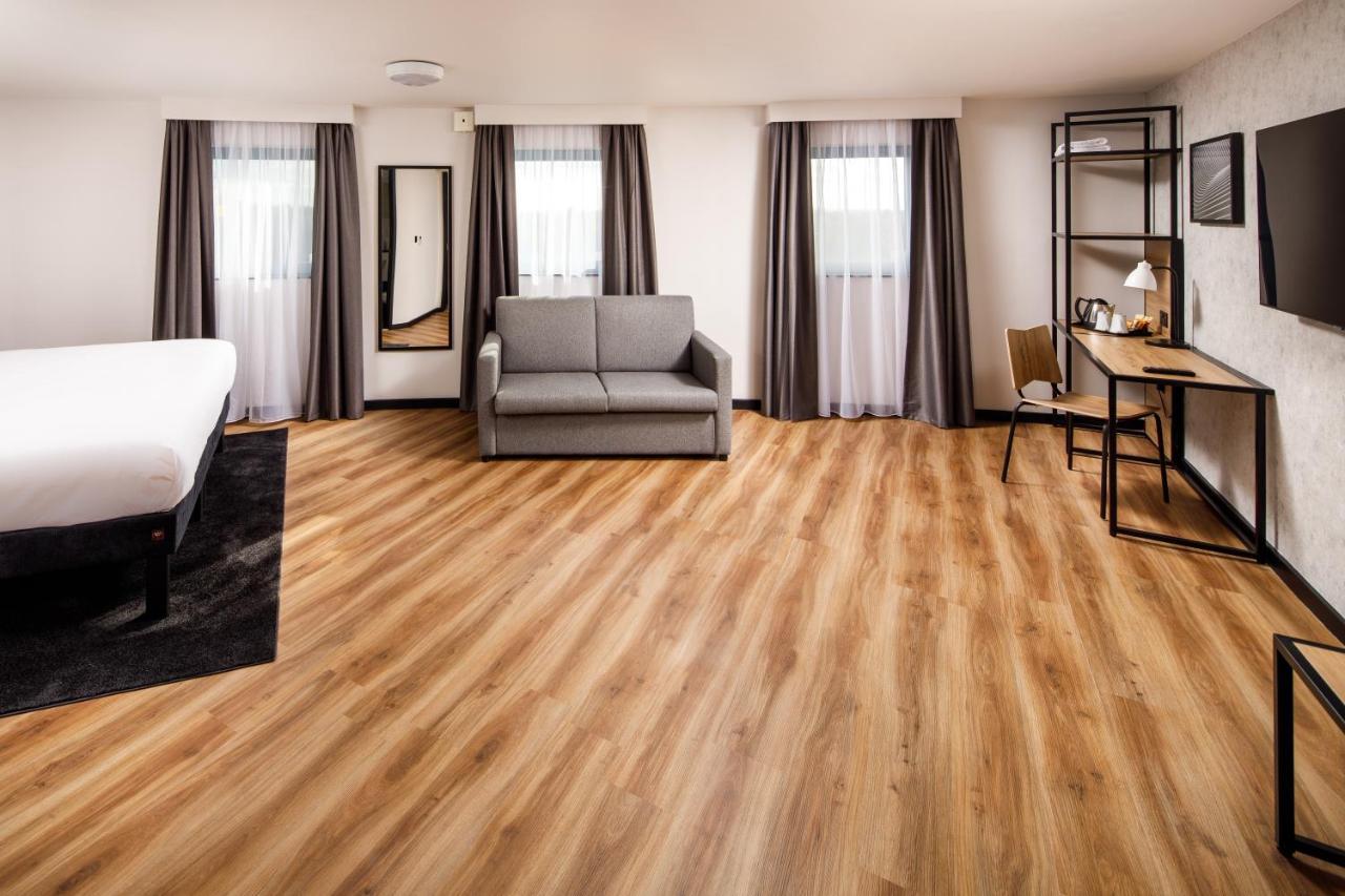 Ibis London Heathrow Terminal 5 Hotell Hillingdon Exteriör bild